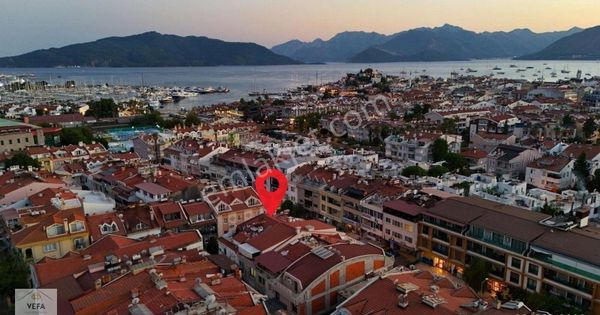 Marmaris Merkezde Satılık 2+1 Daire Marinaya Yürüme Mesafesinde