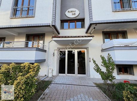 Remax Dem'den Yavuz Selim Mah.satılık 4+1 Ara Kat Daire