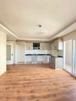 House Gayrimenkulden 3+1 Kırıklarsırtı Kiralık Daire