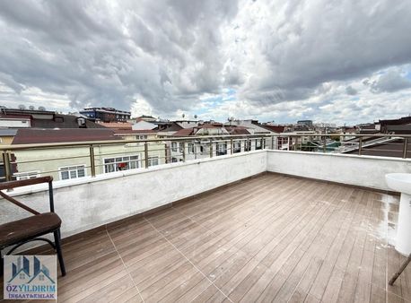 Sancaktepe Meclis Mah. Metronunun Yanı 3+1 Üst Dubleks