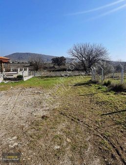 İzmir Dikili Töyko Sitesinde Satılık Arsa