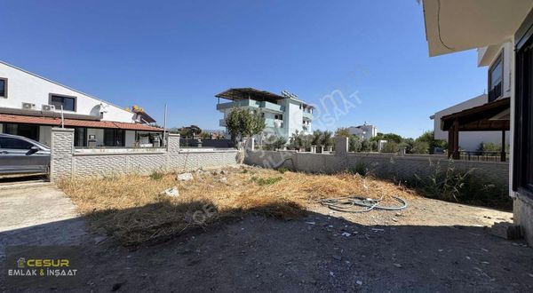 Dikili Salihlerde Denize Yürüme Mesafesinde Satılık Lüks Villa