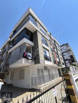 Hüsnü Karakaş Geniş Ailelere Özel Ebeveyn Banyolu 3+1 Asansörlü