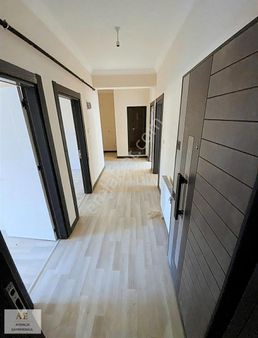 Aydınlık Emlak'tan İnegöl Yeniceköy'de Satılık 3+1 Ara Kat Daire