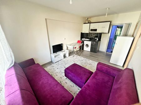 Kz Grup'tan Fatih'de 1+1 40 M2 Arakat Eşyalı Kiralık Apart