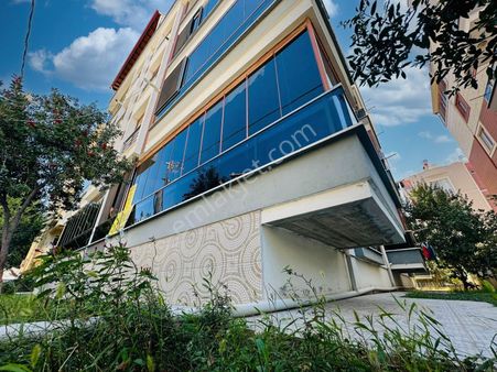 🛑🛑aktif'ten Akçay'da Satılık Ebeveyn Banyolu Ön Cephe Cam Balkonlu Geniş 2+1 Daire