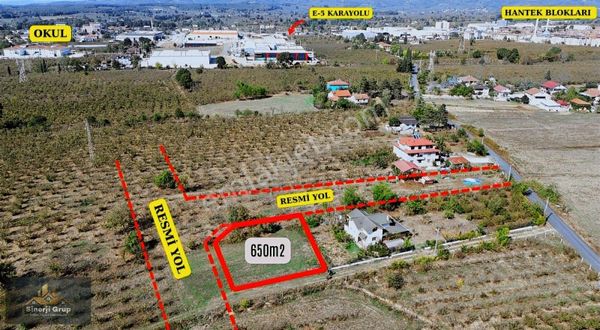 Sinerji Grup Erkan Köstereli'den Akova 650m2 Satılık Arsa