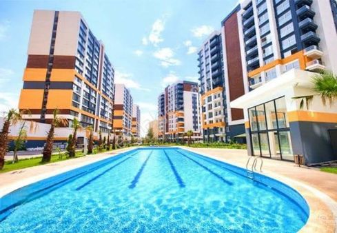 Türk Emlak Ofisi'nden Havuzlu Sitede Eşyalı 1+1 Kiralık Daire