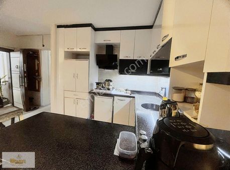 Ayazmana"da Site İçinde Cadde Üzeri Satılık 2+1 Bahçe Katı Daire