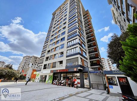 Adressten Erenköy Minibüs Caddesinde Yüzme Havuzlu Satılık Daire