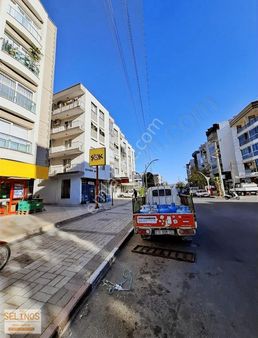 Üçkemer Caddesi Üzerinde 3+1 Ara Kat Daire