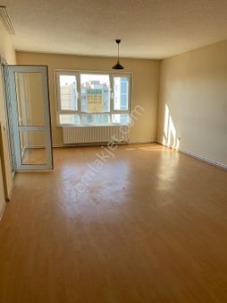 Kapaklı Emlak Konutlarda Site İçerisinde 2 + 1 Ara Kat Kiralık Daire