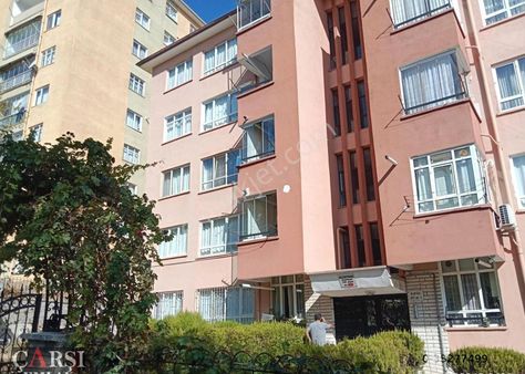Çarşı"dan Çamlıca Mahallesinin En Güzel Sokağında 3+1 Giriş Daire