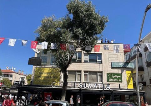 Çarşı"dan Bahçeli"nin Kalbinde Tam Merkezde Tabela Değerli Ara Kat Ön