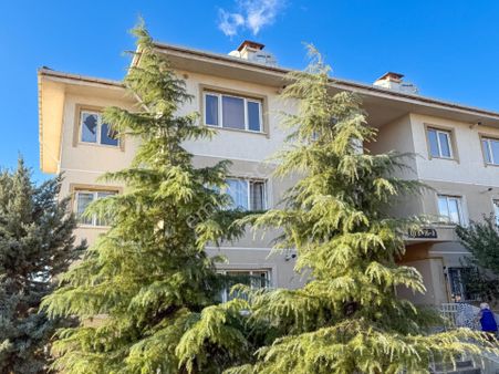 Karadeniz Mahallesinde Toki Konutlarında İskanlı Satılık 2+1 Daire