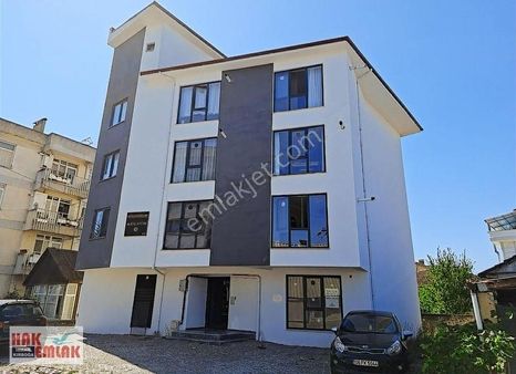 Hak Emlaktan Kültürde Tam Merkezi Konum Kiralık 1+1 Eşyalı Daire