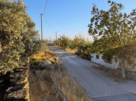 Rosa Gayrimenkul'den Bayındır Ahmetler Köyünde İmarlı Arsa