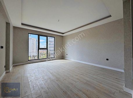 Hastane Yakını Yerden Isıtma K. Otopark Güney 2+1 Site Dairesi