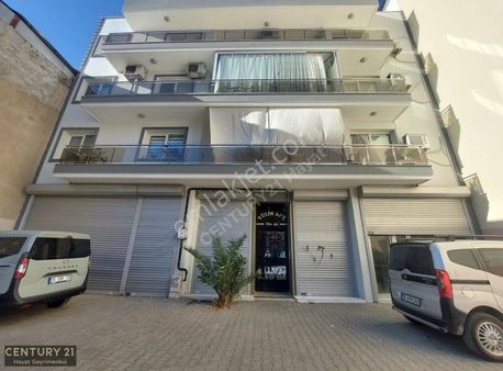 Gümüşpala Nafiz Gürman'da Satılık Doğalgazlı 3+1 Daire