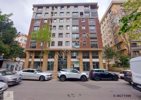 Suadiye Feride Geçidinde 2+1 Kapalı Otoparklı Yeni Bina!!