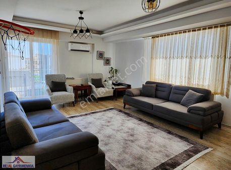 Real Gayrimenkul'den Cüneytbey'de Otoparklı Asansörlü 3+1 Daire