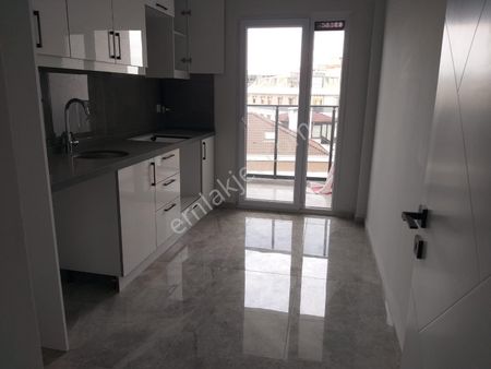 Satılık Dublexs Pendik Bahçelievler Mah. Süreyyapa Caddesi Üzeri