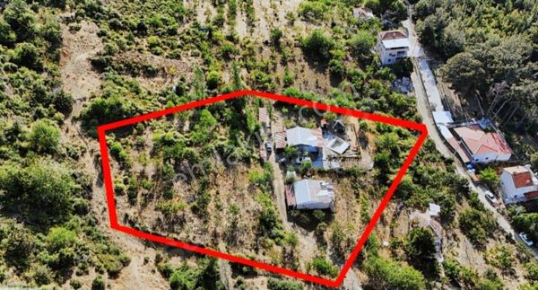 Fvr'den Manisa Yunusemre Turgutalp 4817 M2 Kirazlık Ve Evler