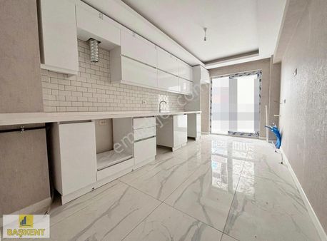 Başkent Gayrimenkul'den Kredi Limitsiz Merkez'de Geniş 3+1 Daire