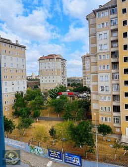 Acil Kayaşehir 13.bölge'de Yatırımlık 7.kat Ara Kat Daire