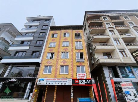 Delta'dan Bahçelievler'de Deniz Manzaralı 2+1 Satılık Daire!!