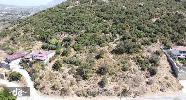 Hızırşah Mahallesinde 56 M Asfalt Cepheli Arazi