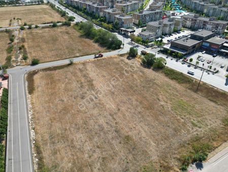 Kocaeli Başiskelede Çok Özel Konumlu Satılık 9603m² Müstakil Ticari Arsa