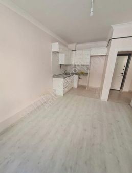 1+1 Amerıkan Mutfaklı Bahce Katı