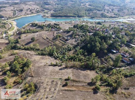 Kandıra'da Çapı Düzgün 1.058 M2 Göl Manzaralı Yatırımlık Tarla