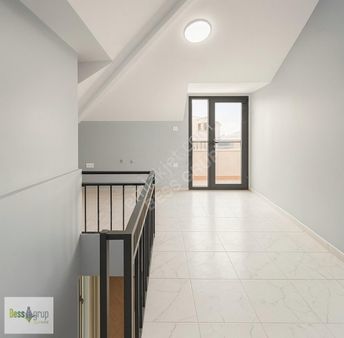 Bess Gruptan Adnan Kahvecde 3+2 Deniz Manzaralı Muhteşem Dublex