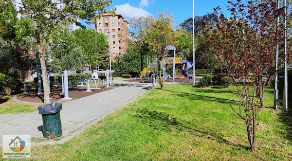 Ataşehir Novada Günyap Parkta Temiz Manzaralı Geniş 3+1 140m2