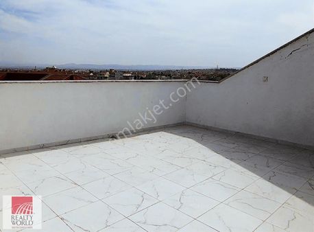 Liva'dan Devlet Hastanesi Karşısında Kiralık Dubleks Daire