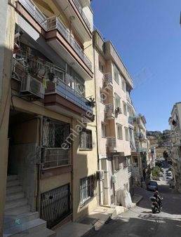 İkç Hast.yakını 2+1 Doğalgazlı Arakat Genç Bina Da Çift Cephe