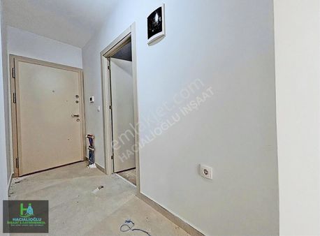 Hacıalioğlu'ndan Altıntepe 1.kat Ayrı Mutfak Balkon Ön 67m² 1+1!