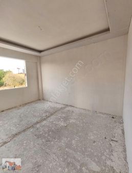 Çelik Yapı Emlak Dan Satılık Daire