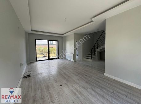 Tekirdağ Çorlu Trakpark Sitesi Kiralık 3+1 Villa