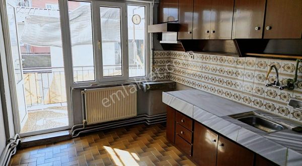 Osmangazi Baglarbaşı Mahallesi Merkezi Konumda