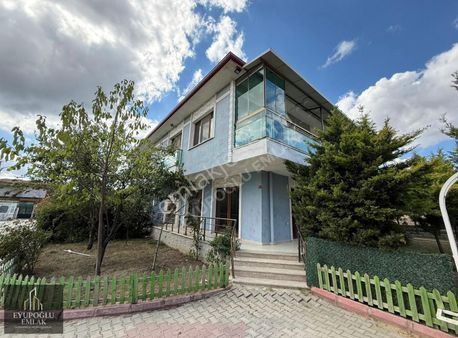 Site İçersinde İkiz Villa