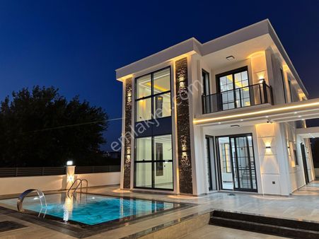 Didim Efeler Mah Satılık Tam Bağımsız Villa