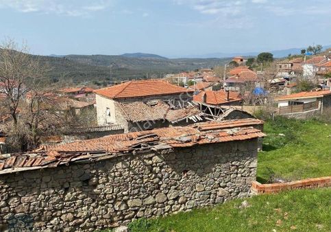 Burhaniye Bahadinli Mahallesi Satılık 2017 Metre Arsa