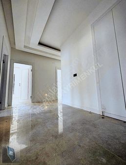 Düşük Katlı Sıfır 3.5+1 Satılık Daire