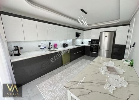 Vega'dan Kuşlubahçe'de Önü Açık Full Özellikli 5+1 Dubleks
