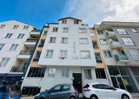 61 Gayrimenkul'den Dumlupınarda Boş Tasarım Satılık 2+1 Daire