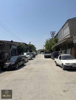 Eski Marangozlar Sitesinde Satılık 120 M2 Asma Katlı Dükkan