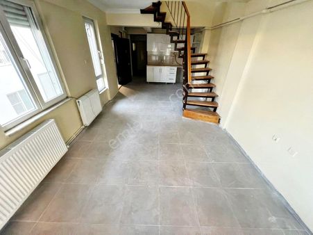 🛑aktif'ten Akçay'da Satılık Merkezi Konumda Barbekülü Geniş Çift Balkonlu 2+1 Dublex